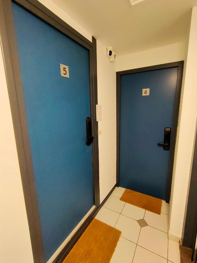 La Machine Sous Toit Apartment Exterior foto